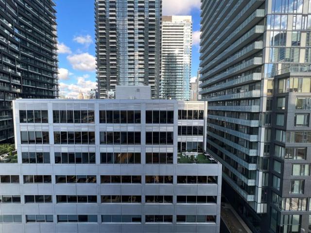 House for rent in Spadina—Fort York, Toronto
