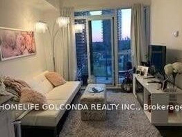 House for rent in Etobicoke—Lakeshore, Toronto
