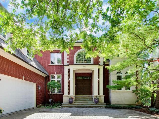 House for sale in Glencoe, Illinois