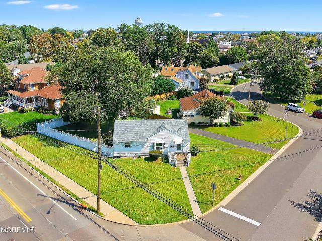 House for sale in Point Pleasant Beach, New Jersey