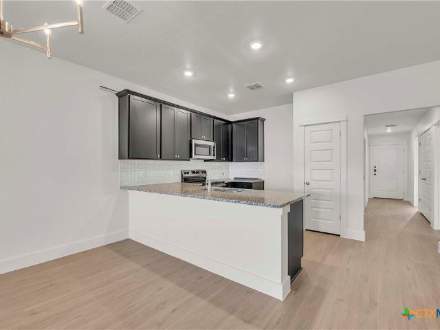 Townhouse for sale in Troy, Texas