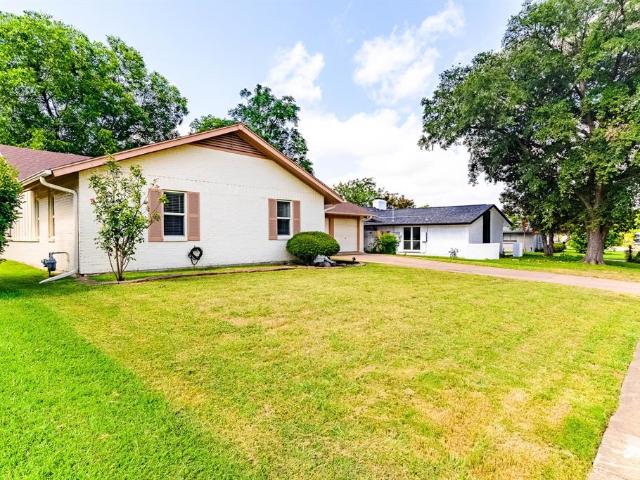 House for sale in Irving, Texas