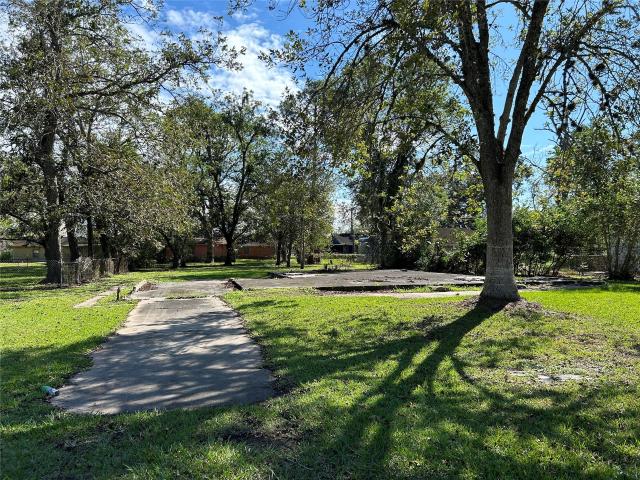 Land for sale in Sweeny, Texas