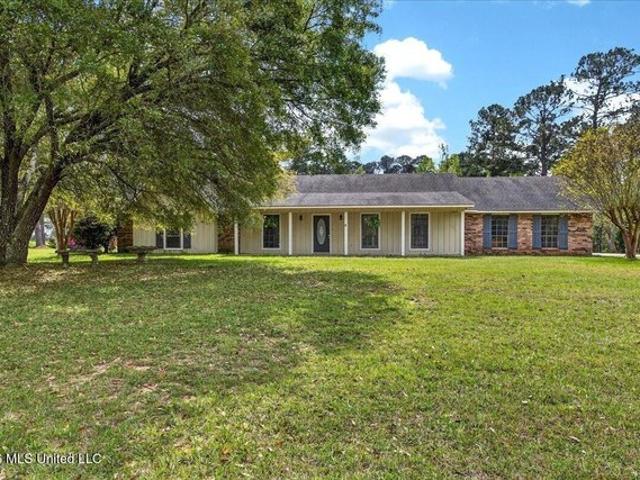 House for sale in Mccomb, Mississippi