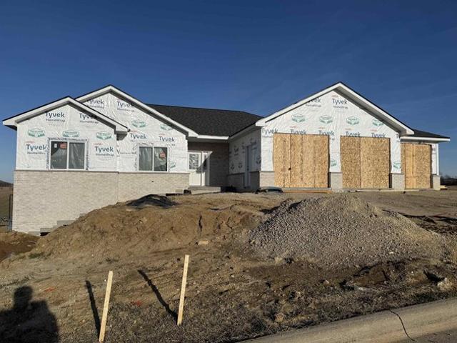 House for sale in Peosta, Iowa