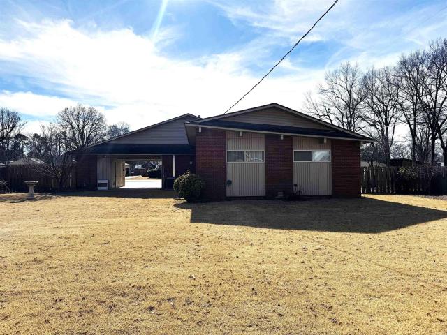 House for sale in Ark