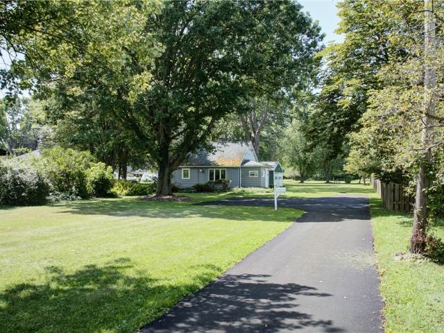 House for sale in Niagara, New York