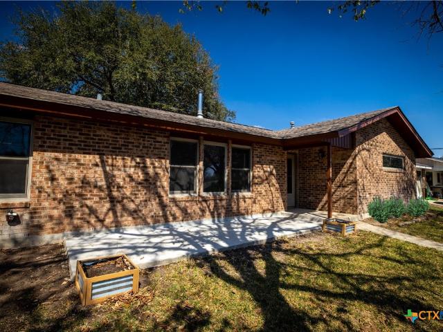 House for sale in Seguin, Texas