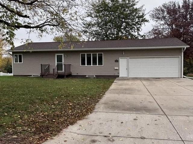 House for sale in Rock Rapids, Lyon County