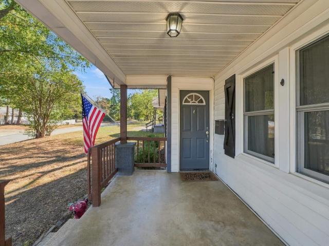 House for sale in Benton, Saline County