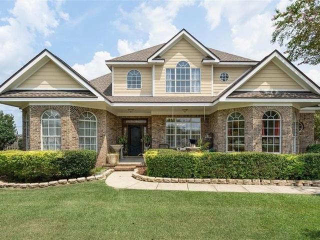 House for sale in Daphne, Alabama