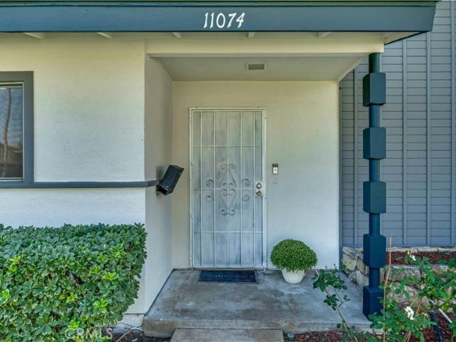 Townhouse for sale in Los Alamitos Junction, Stanton