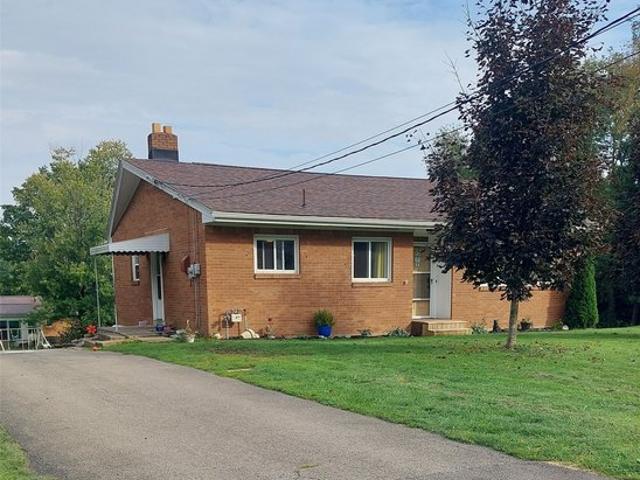 House for sale in Crawford, Pennsylvania