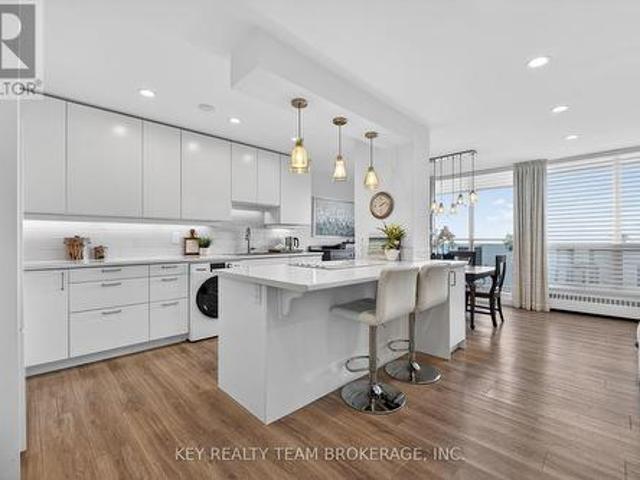 Condo for sale in Niagara, Ontario