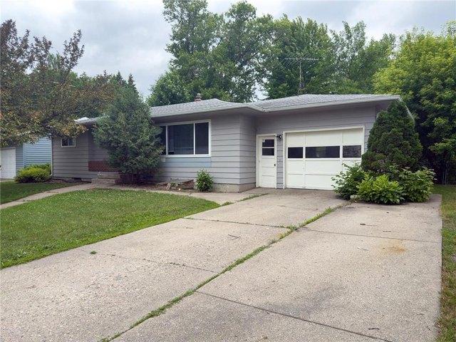 House for sale in Moorhead, Minnesota