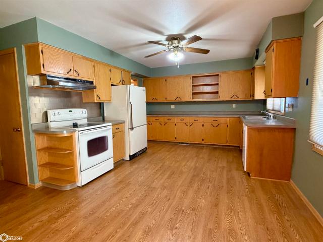 House for sale in Ackley, Iowa