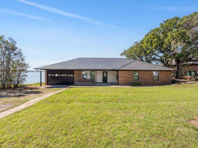 House for sale in Nocona, Montague County