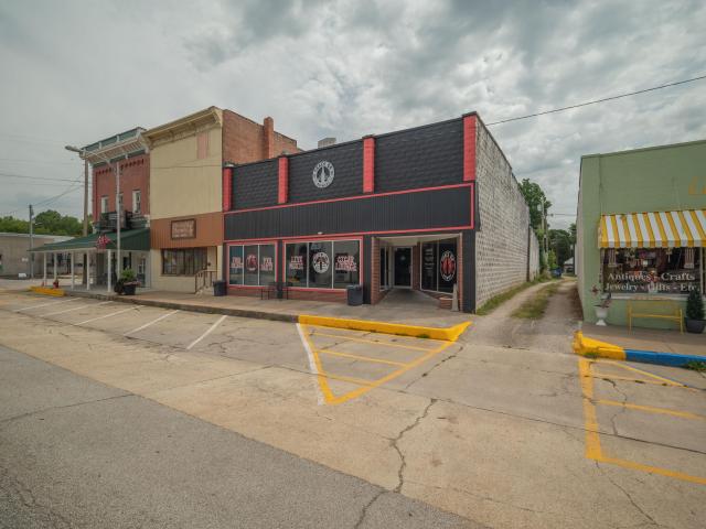 Commercial for sale in Seneca, Missouri
