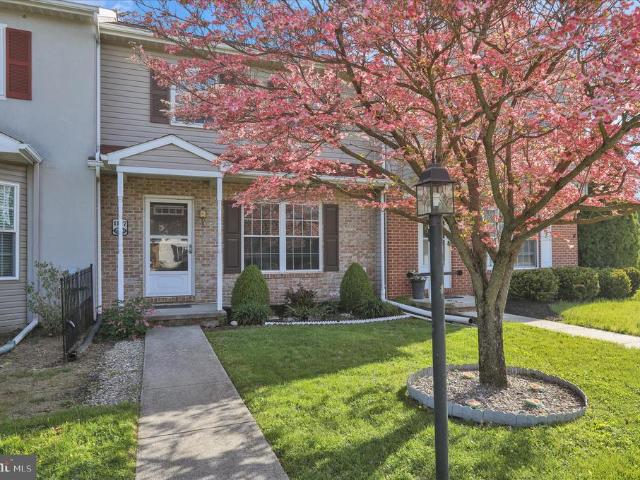 Townhouse for sale in Strasburg, Pennsylvania