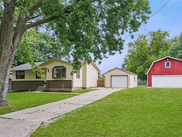 House for sale in Newton, Iowa