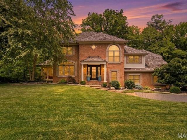 House for sale in Edwardsville, Illinois