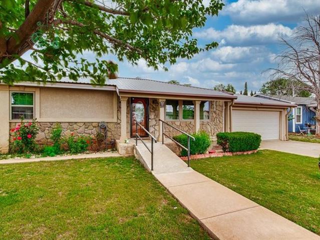 House for sale in Andrews, Texas