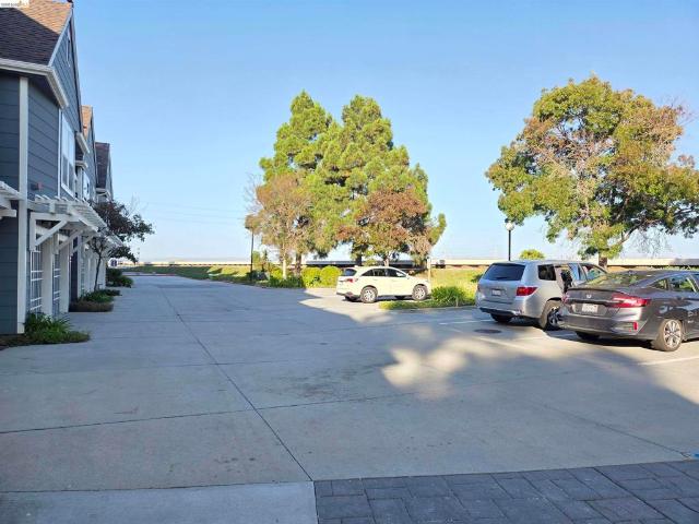 Townhouse for sale in San Mateo, California