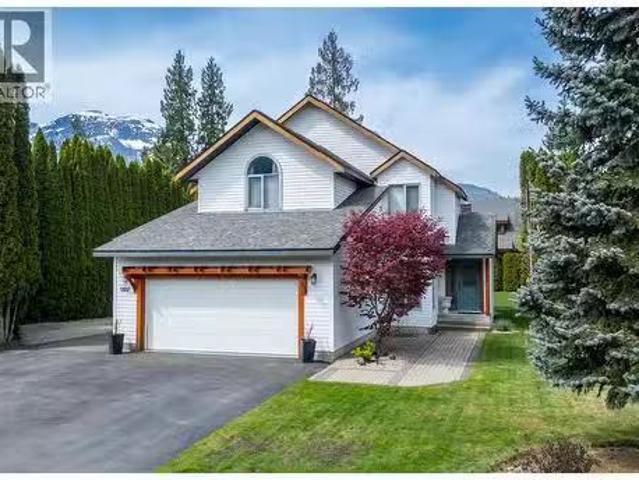 House for sale in Revelstoke, British Columbia