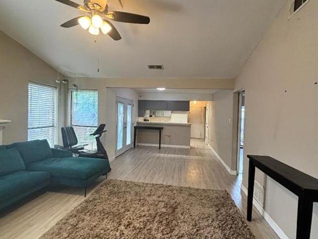 House for sale in Arlington, Texas