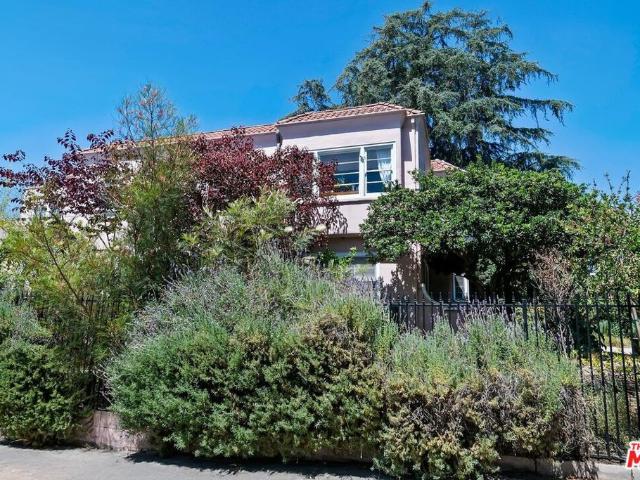 House for sale in Canoga Park, California