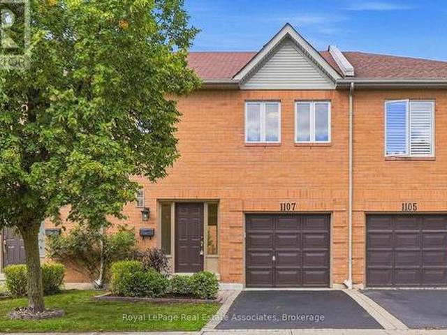 Townhouse for sale in Mississauga, Ontario