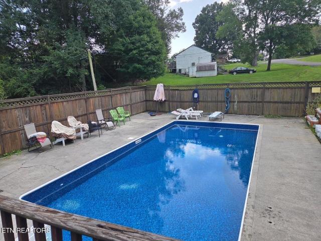 House for sale in Etowah, East Tennessee