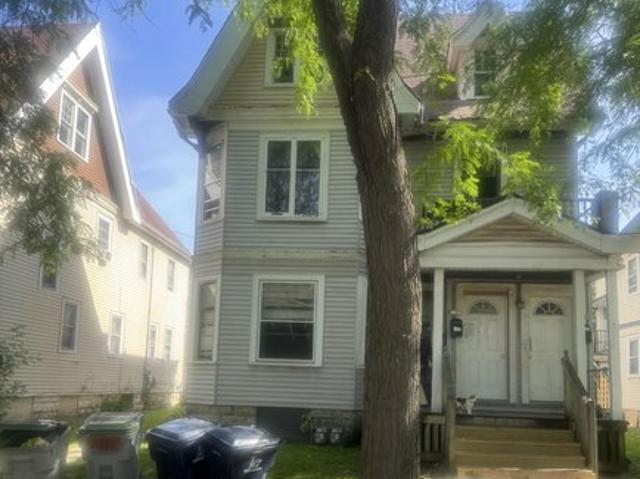 House for sale in Milwaukee, Wisconsin