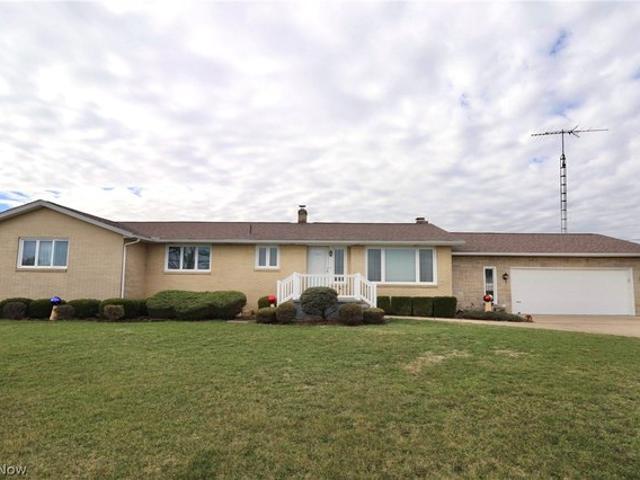 House for sale in Sterling, Ohio