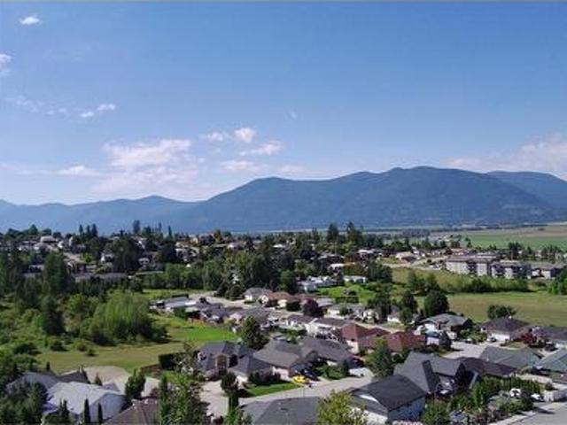 Land for sale in Creston, British Columbia