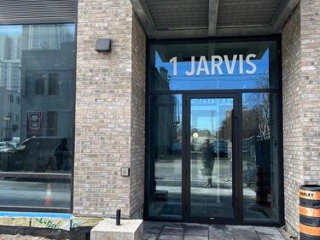 Condo for sale in Ancaster, Ontario