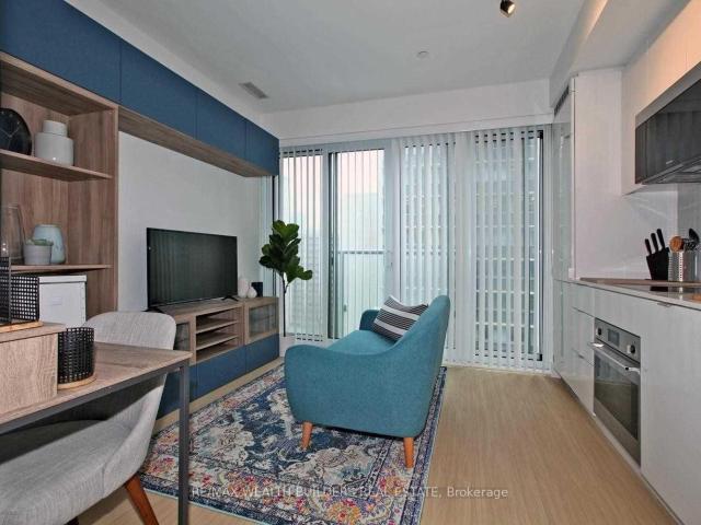 Condo for rent in Toronto Centre, Toronto