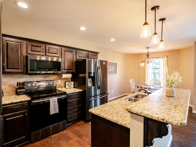 House for sale in Monett, Barry County
