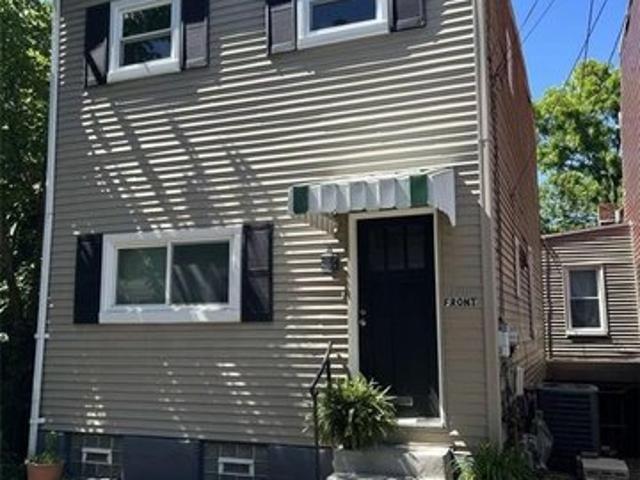 House for sale in Pittsburg, Pennsylvania