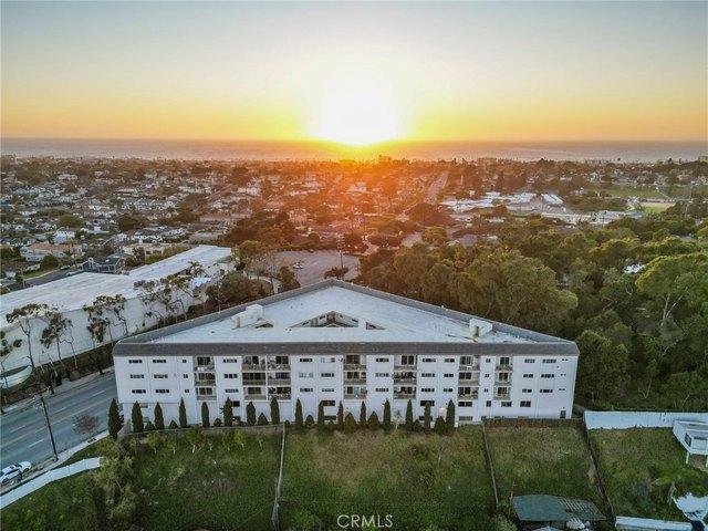 Condo for sale in Redondo Beach, California