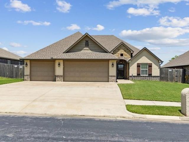 House for sale in Rogers, Oklahoma