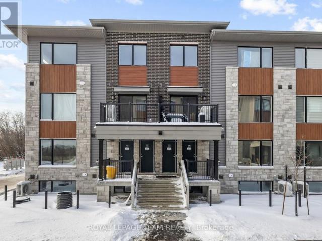 Townhouse for rent in Mulhurst Bay, Ontario