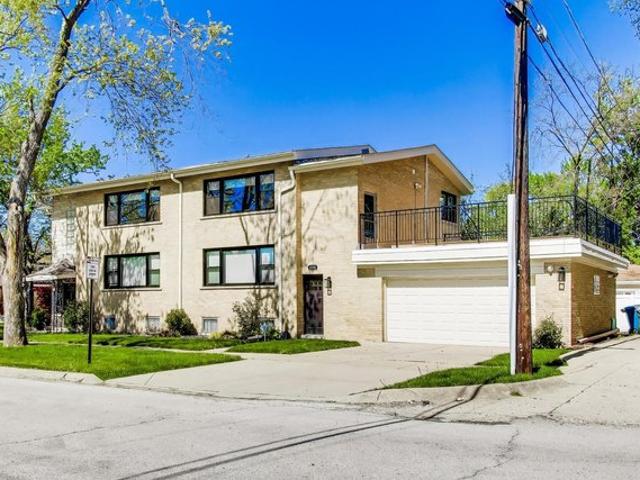 House for sale in Park Ridge, Illinois