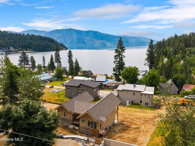 House for sale in Sagle, Idaho