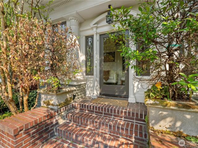 House for sale in Seattle, Washington