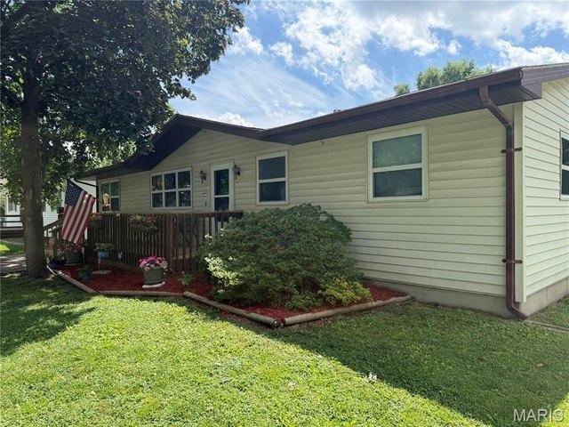 House for sale in Carlinville, Illinois