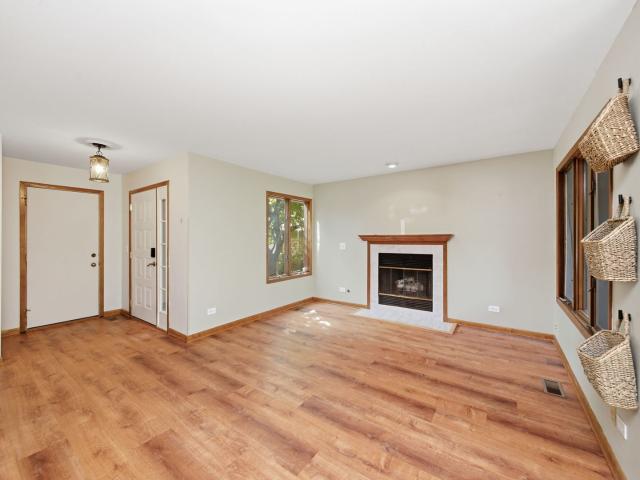 Condo for sale in Darien, Illinois