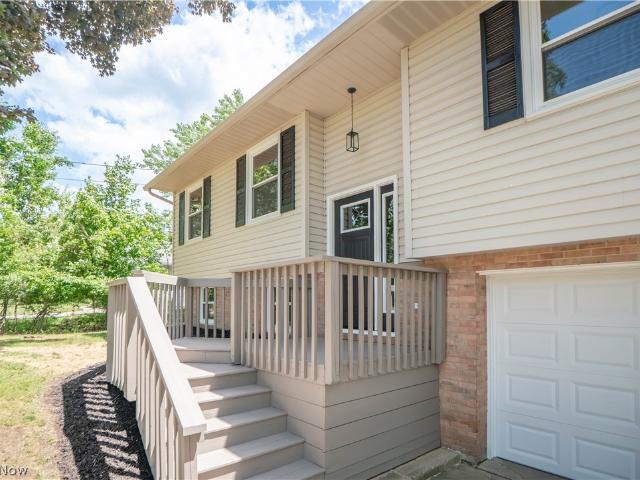 House for sale in Summit, Ohio