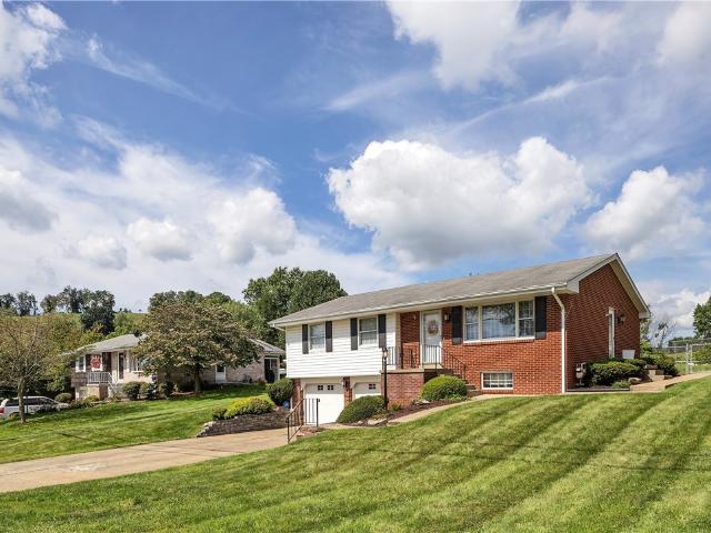 House for sale in McGovern, Chartiers Township