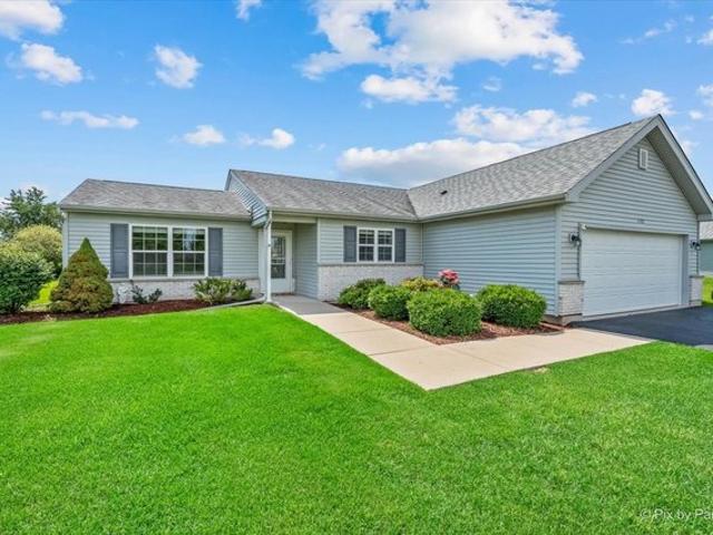 House for sale in Mchenry, Illinois